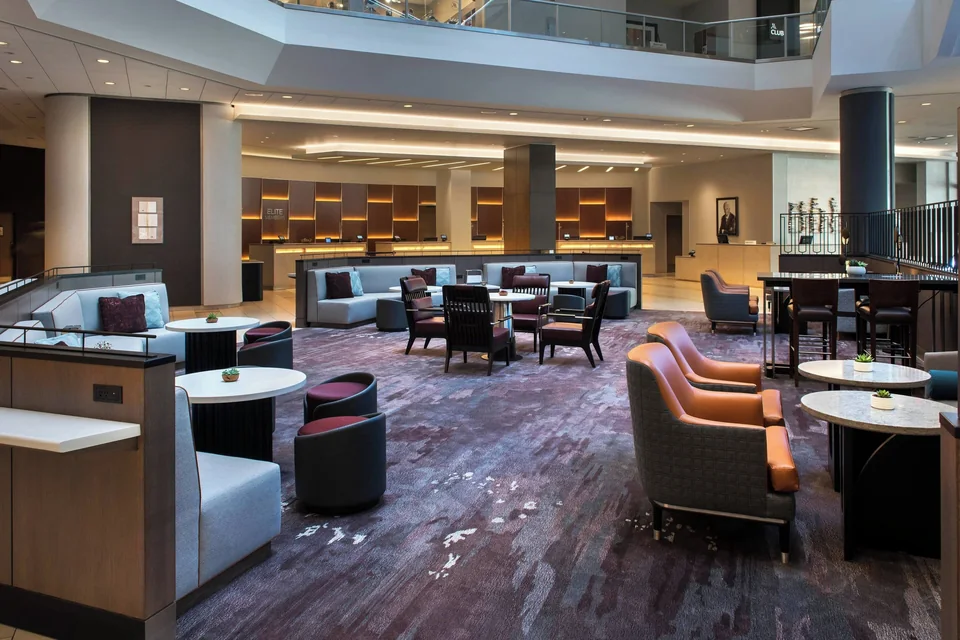 Boston Marriott Copley Place lobby lounge via Expedia