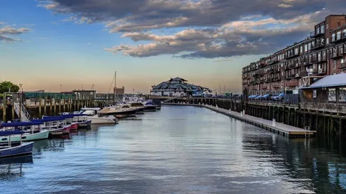 Things to Do Near the New England Aquarium: Seals, the Carousel and Boats From Long Wharf
