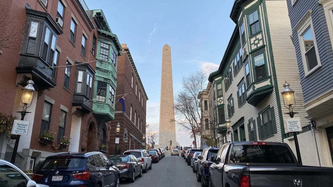 Charlestown row houses framing the Bunker Hill Monument obelisk